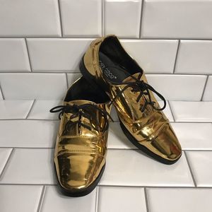 CYSCOCO Men Size 7.5/Women Size 9 Metallic Gold Oxford Shoes; Preloved